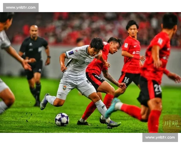 七年磨一剑:成都蓉城从三级跳迈向亚冠正赛 七年磨一剑:成都蓉城从三级跳迈向亚冠正赛